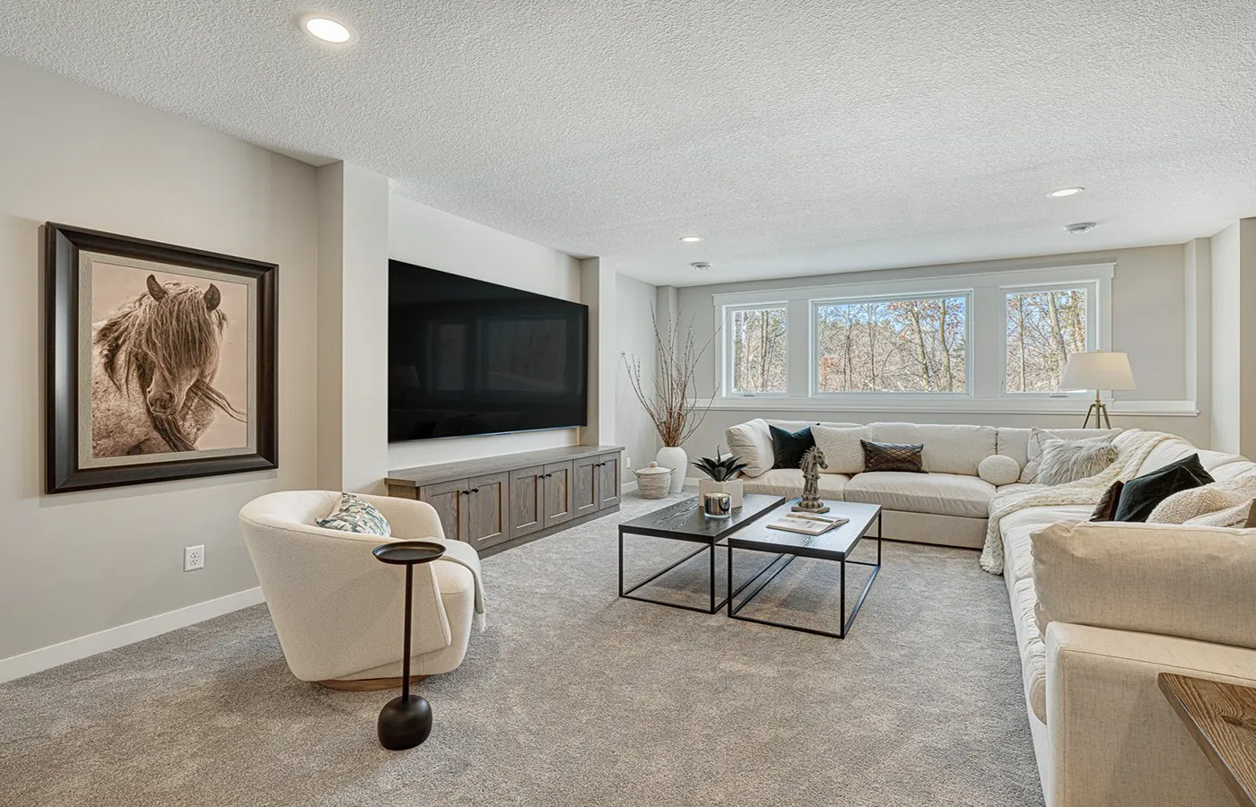 20-Family-Room
