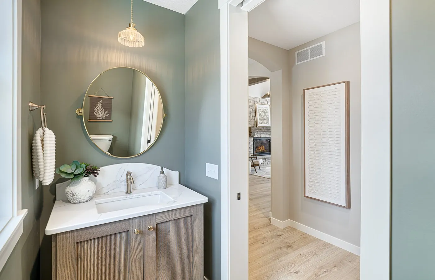 38-Powder-Room