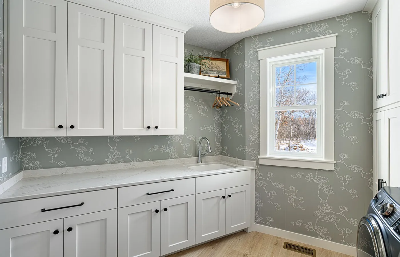 40-Laundry-Room