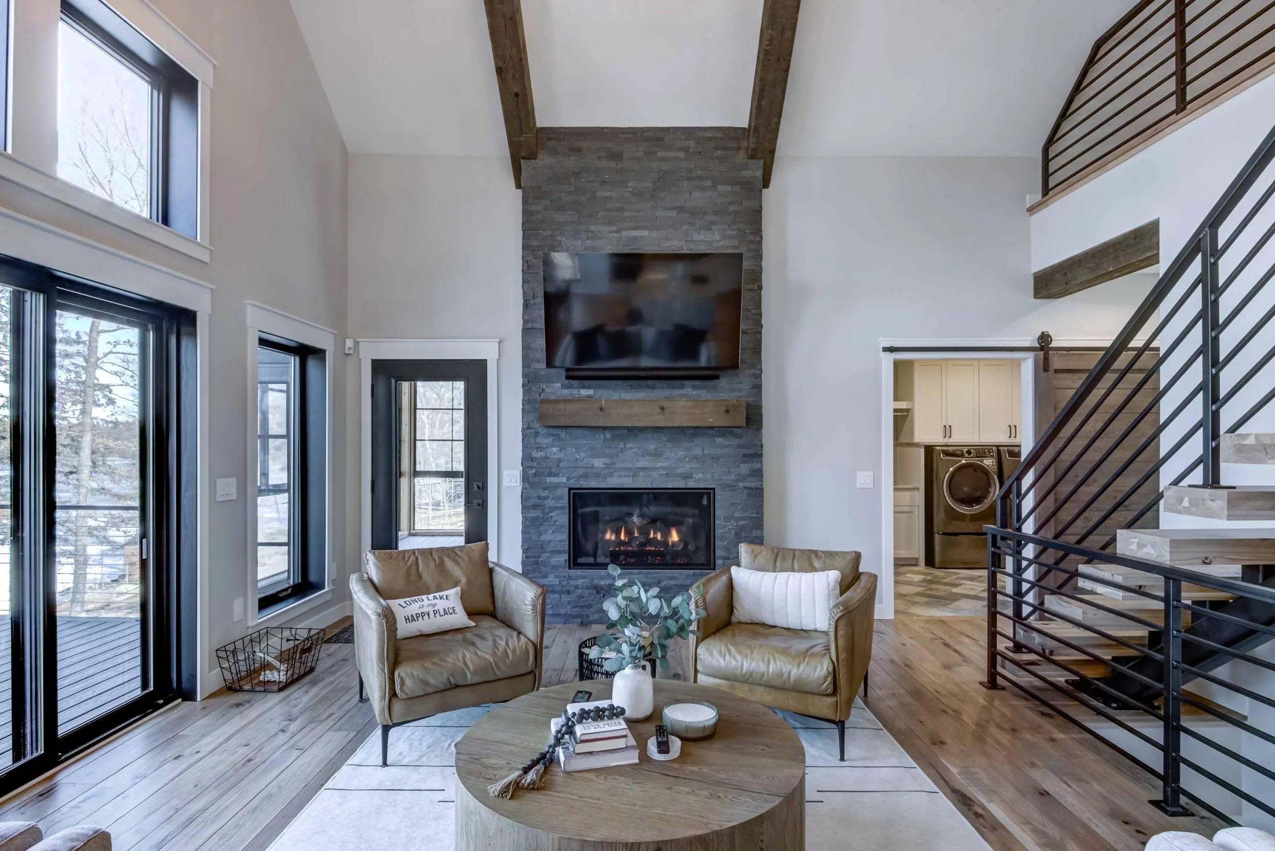 02-Living-Room-5-scaled