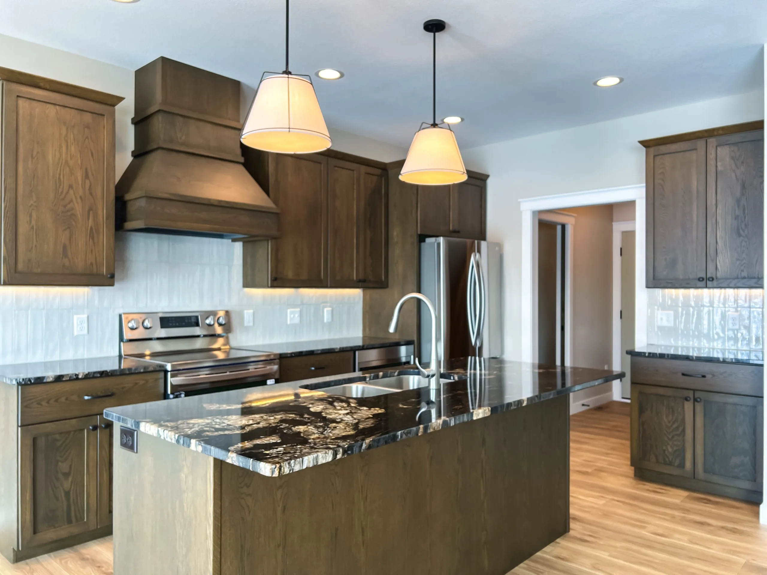 03-Kitchen-2-scaled