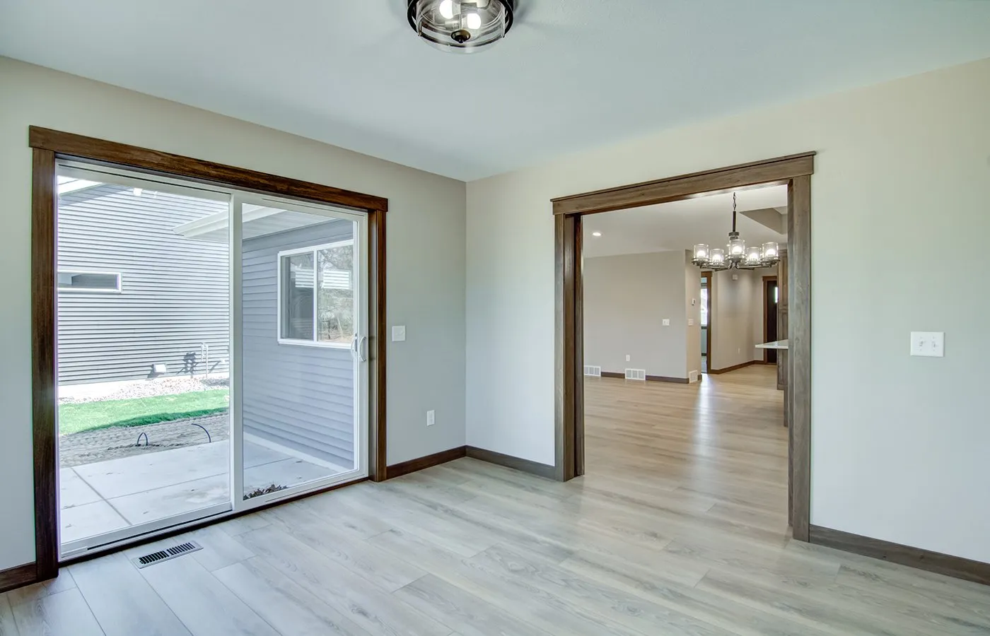 05-Family-Room-1_2