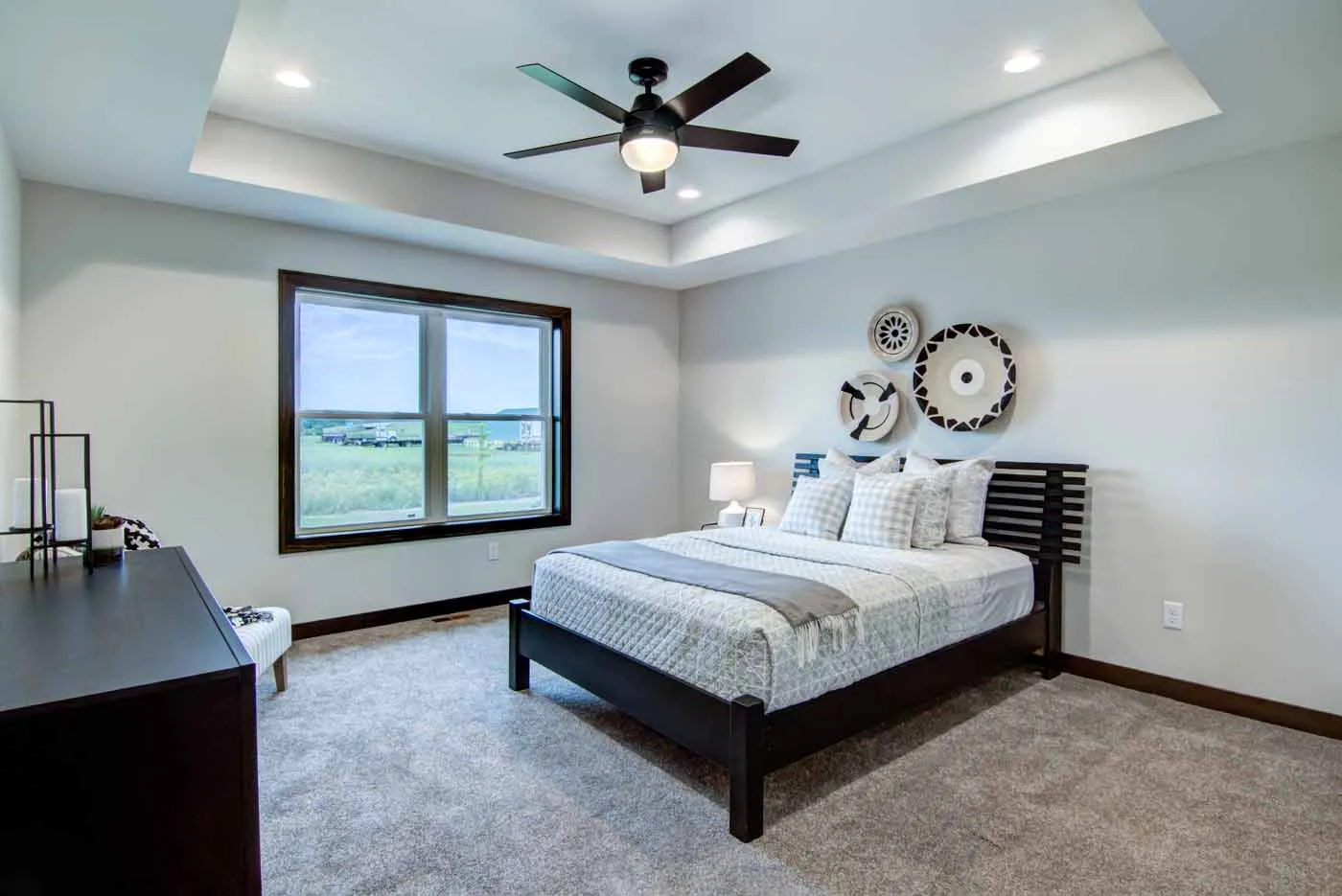 06-Master-Bedroom-2