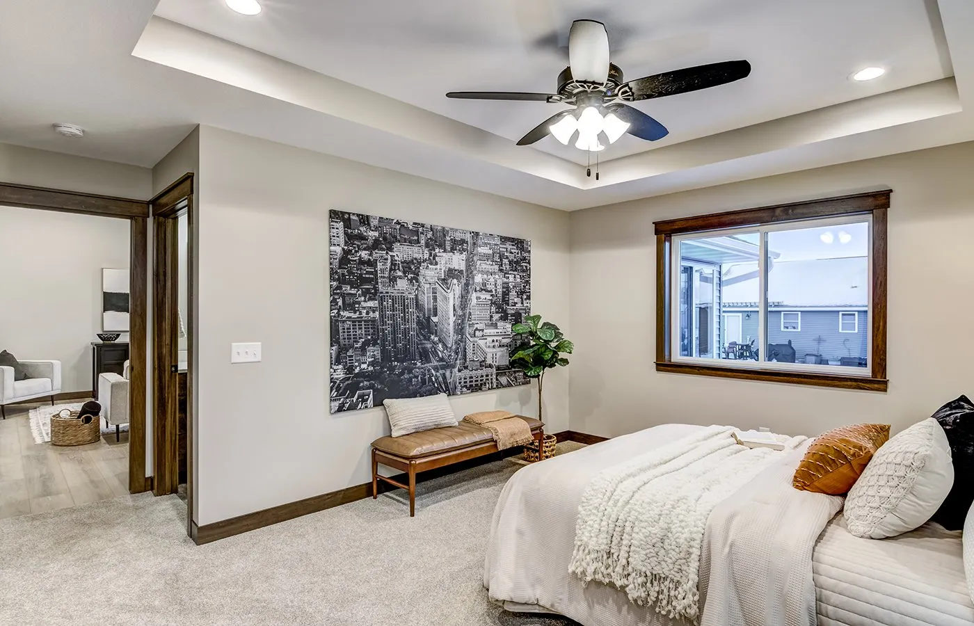06-Ventana-Primary-Bedroom-2-1
