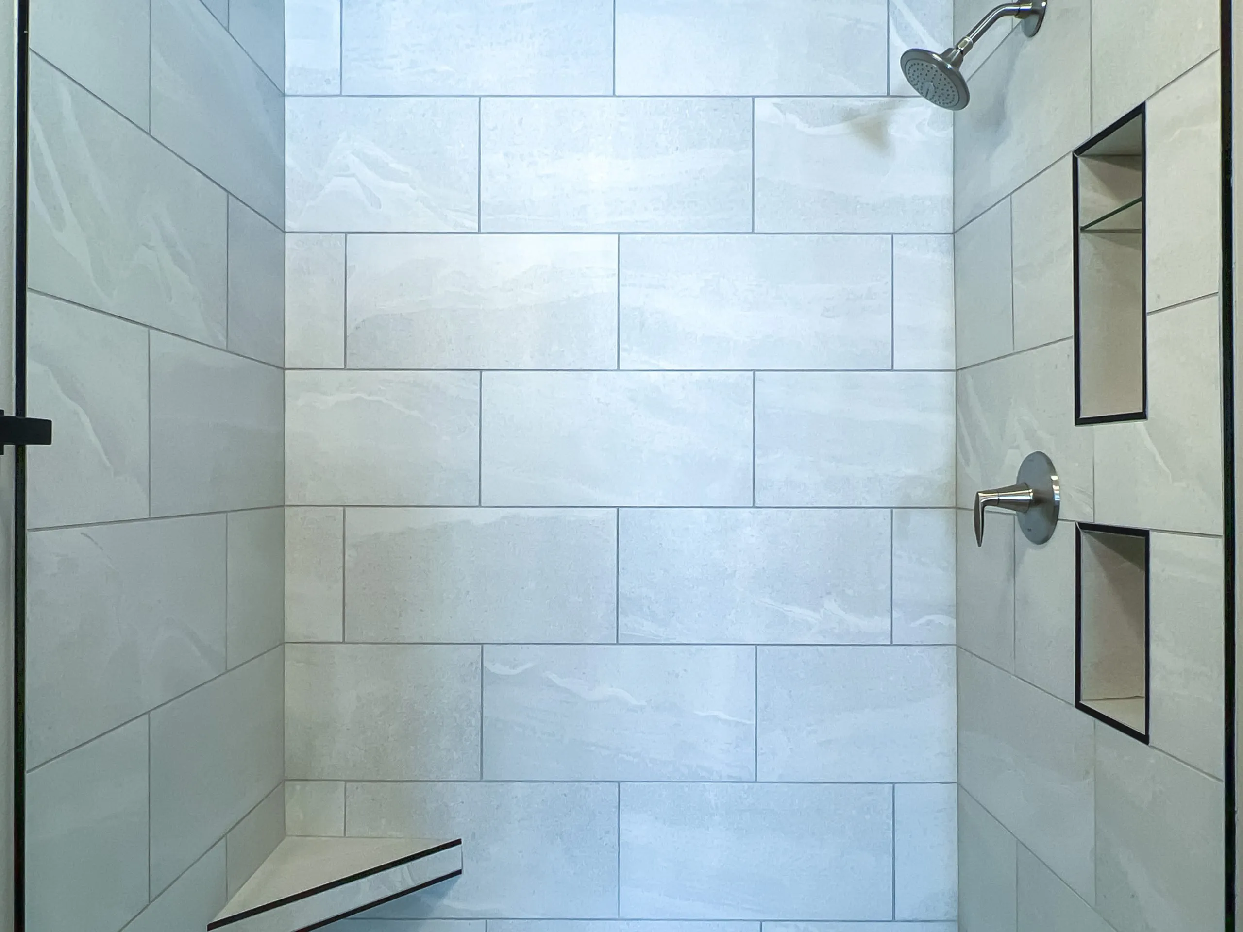 07-Master-Bathroom-3-scaled