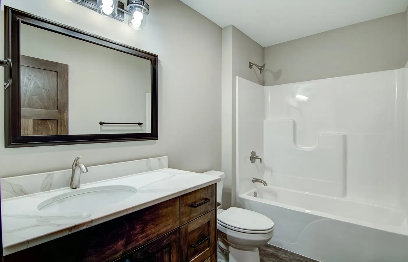 09-Bathroom-1_1
