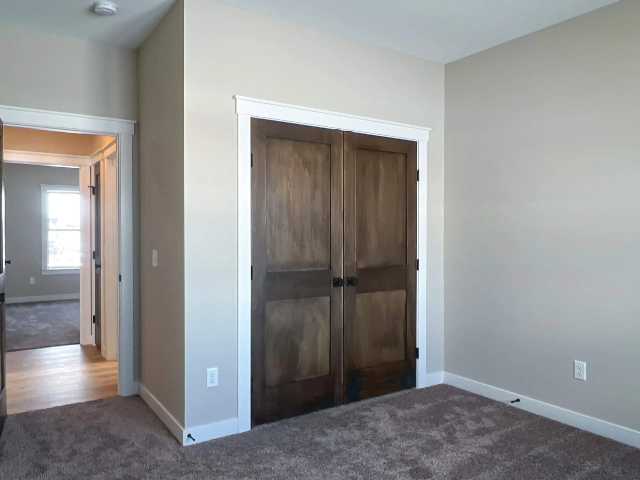 10-Main-Level-Bedroom-2-2-scaled