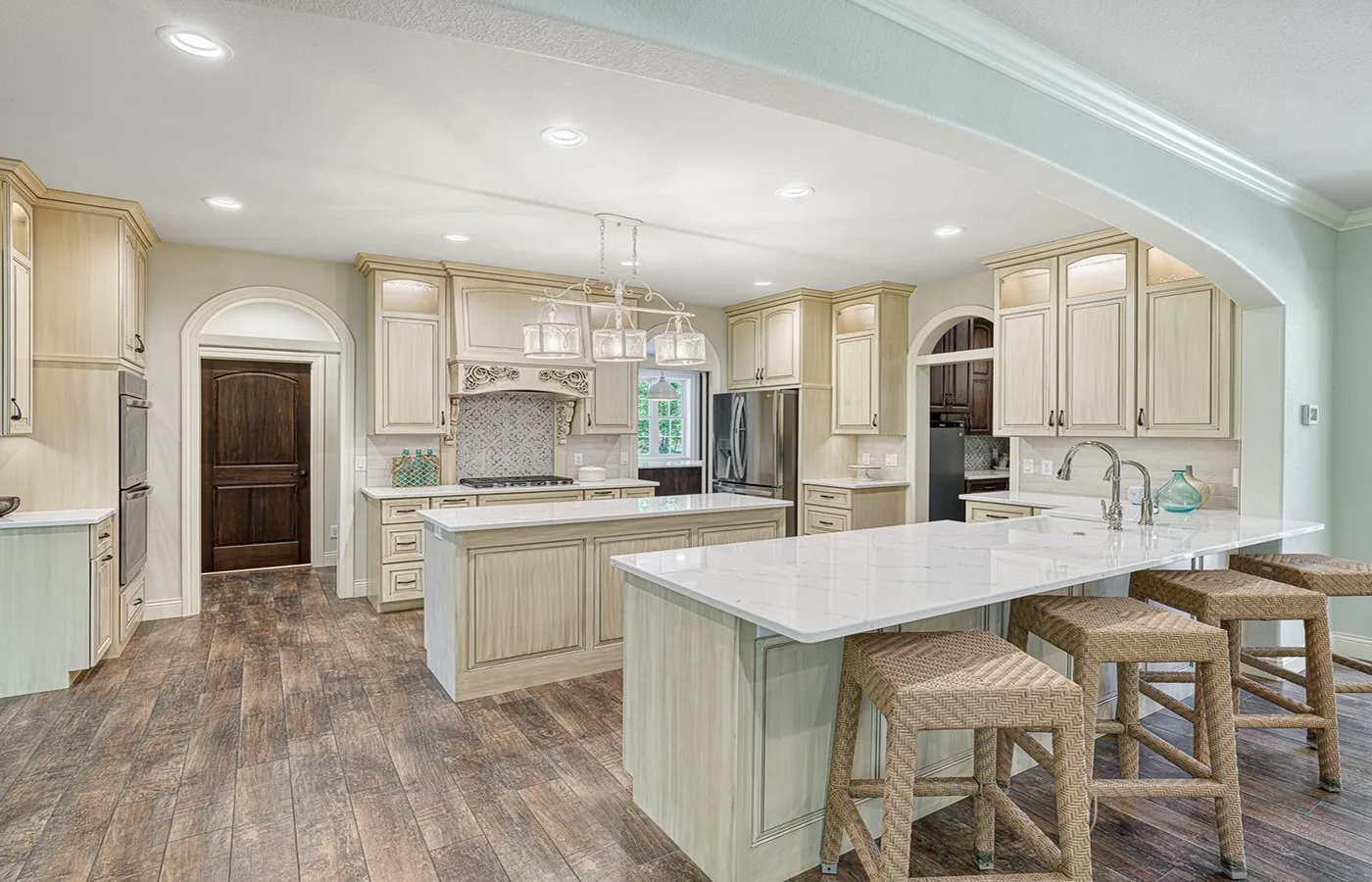11-Kitchen-2