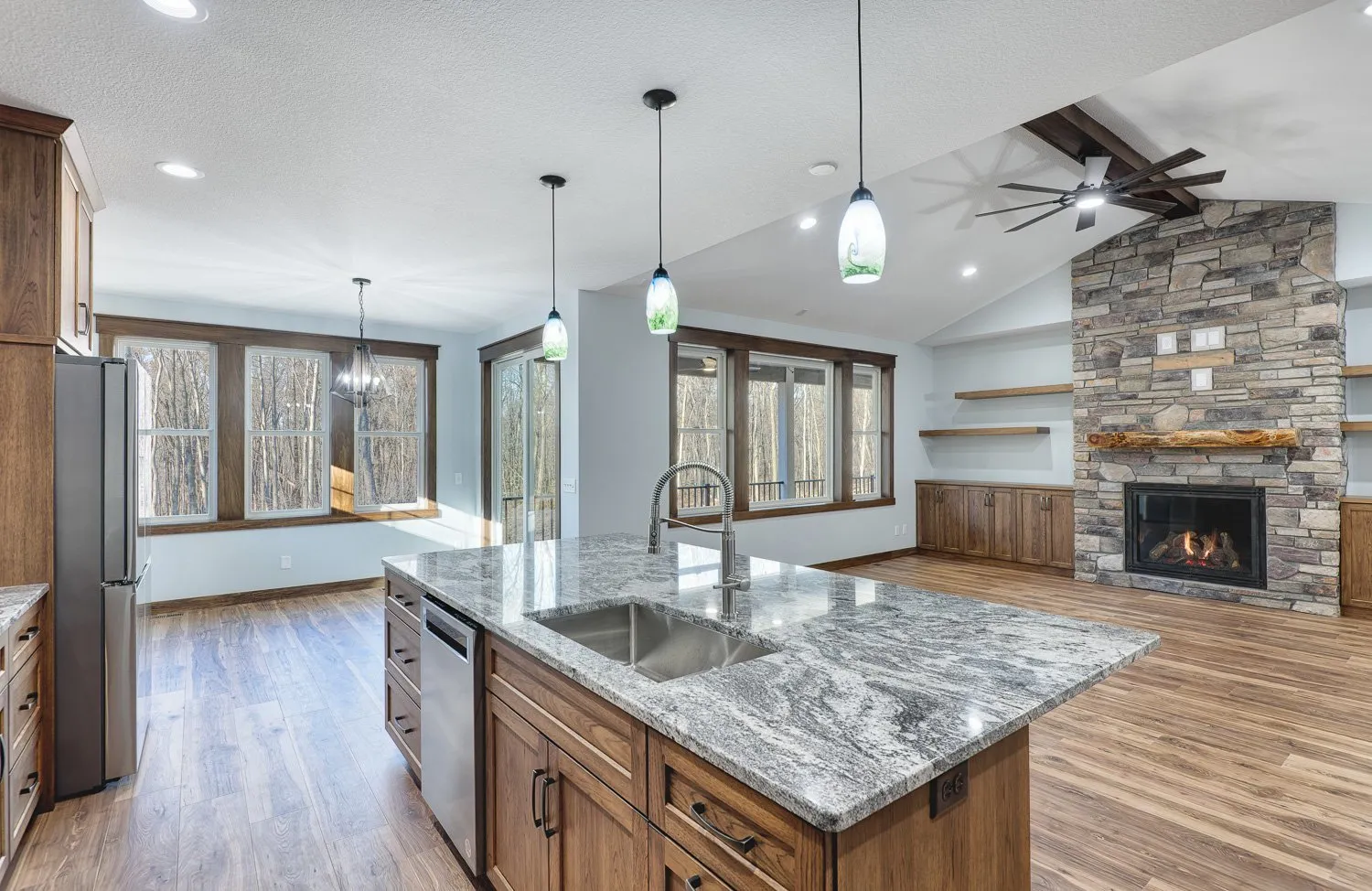 11-Kitchen