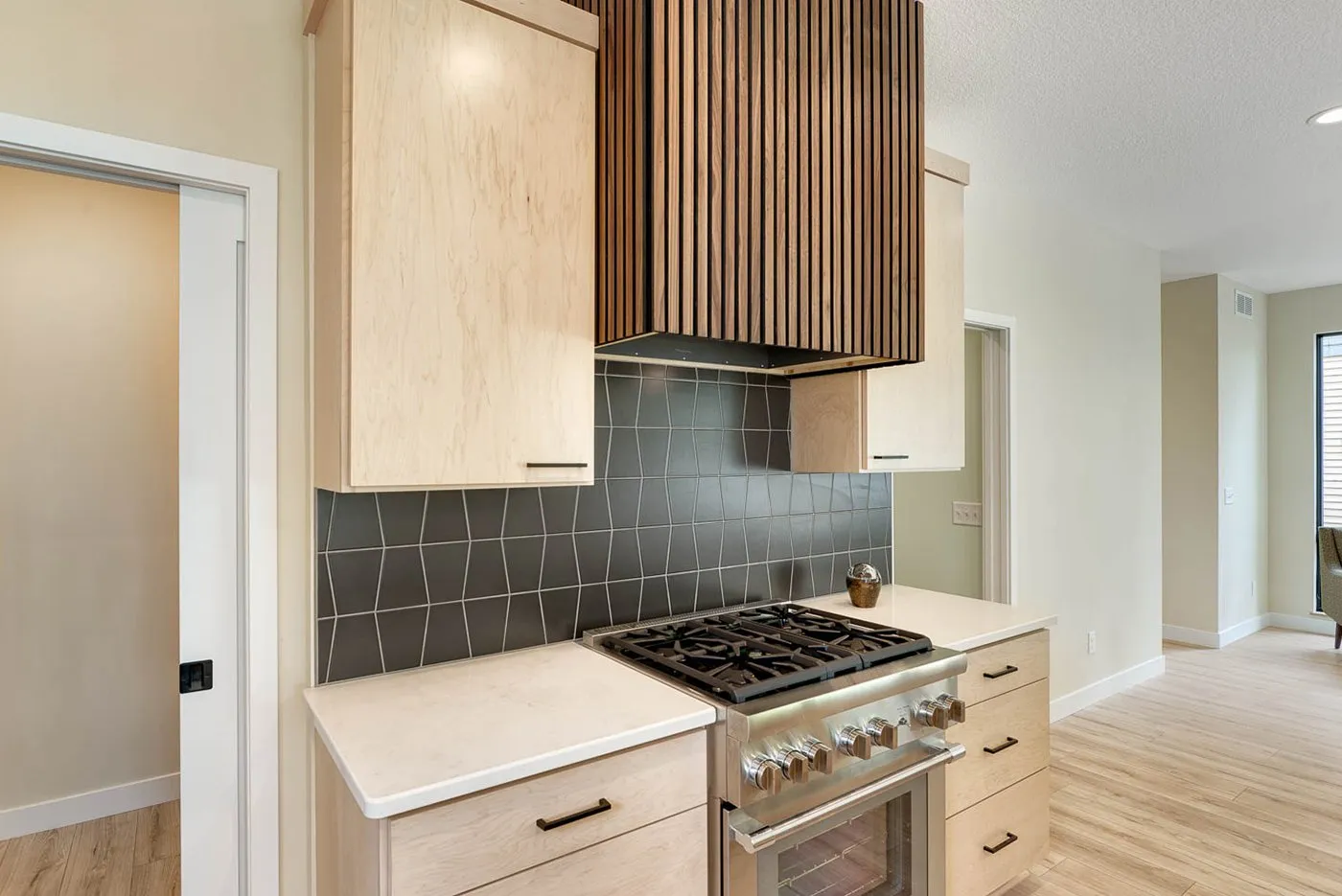 12-Kitchen