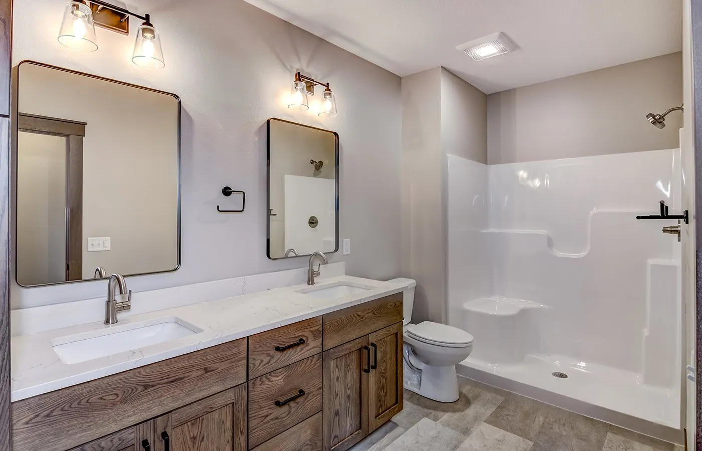 12b-Bathroom-2