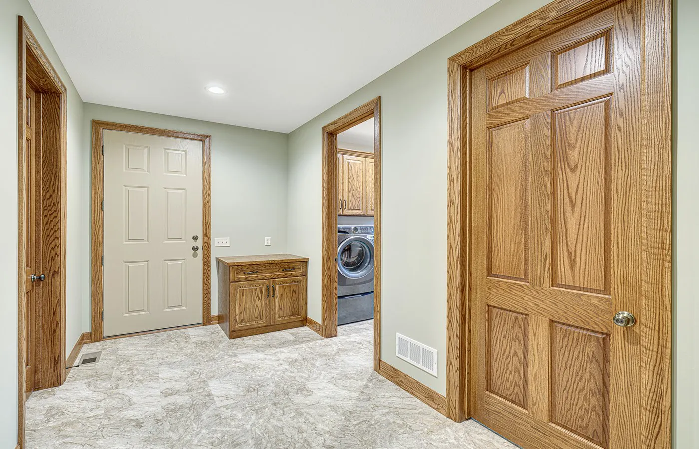14-Mudroom