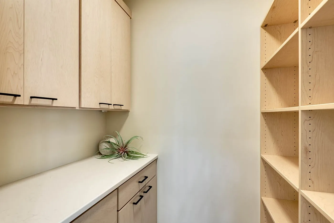 14-Pantry