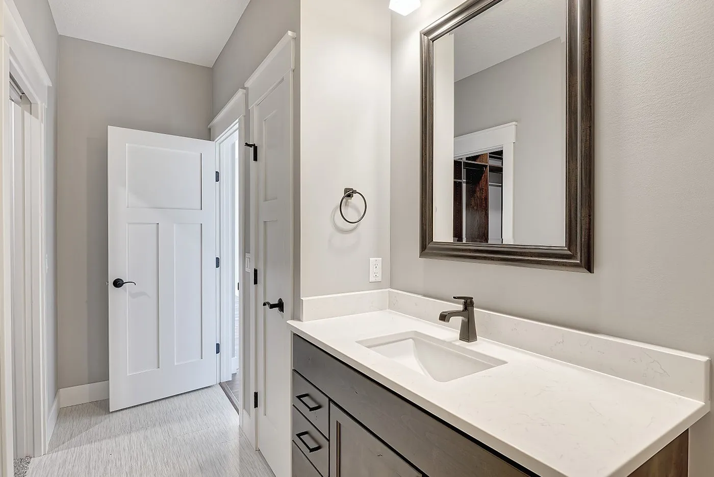 14-Primary-Bathroom