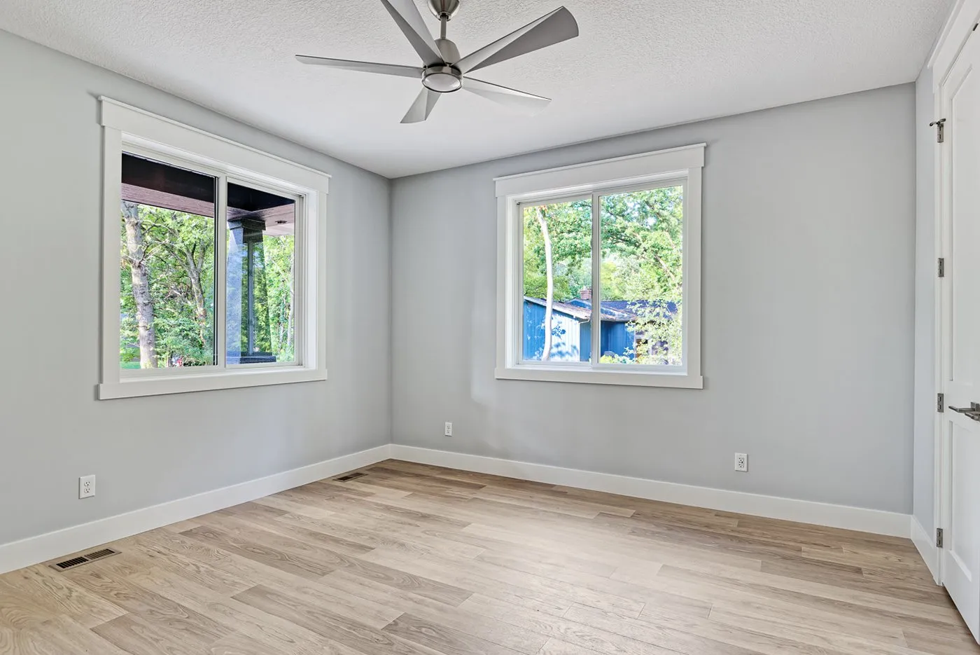 18-Bedroom