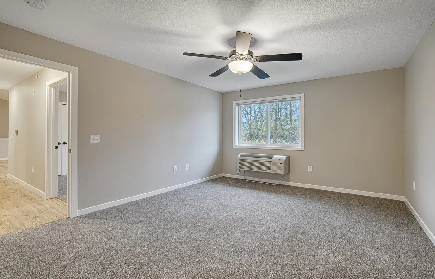 22-8-Primary-Bedroom
