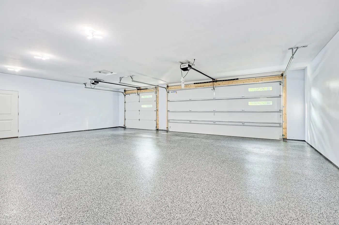 24-Garage