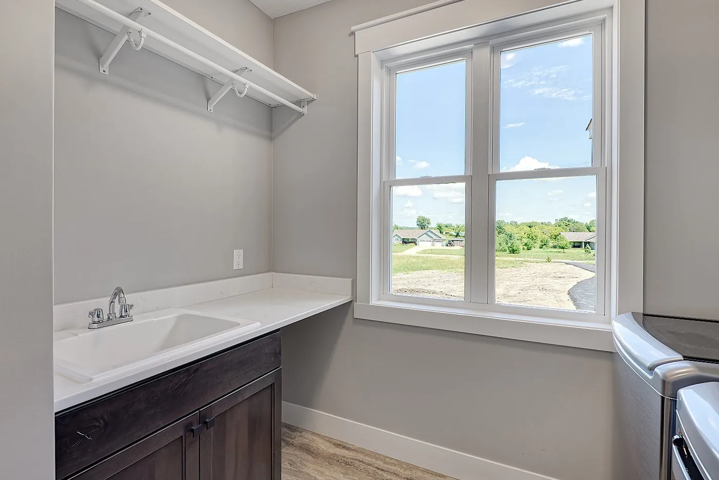 24-Laundry-Room