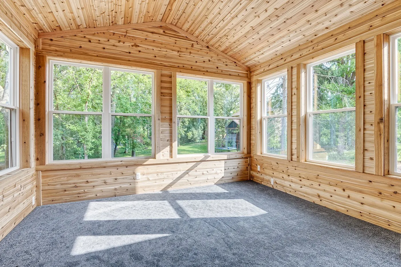 25-Sunroom