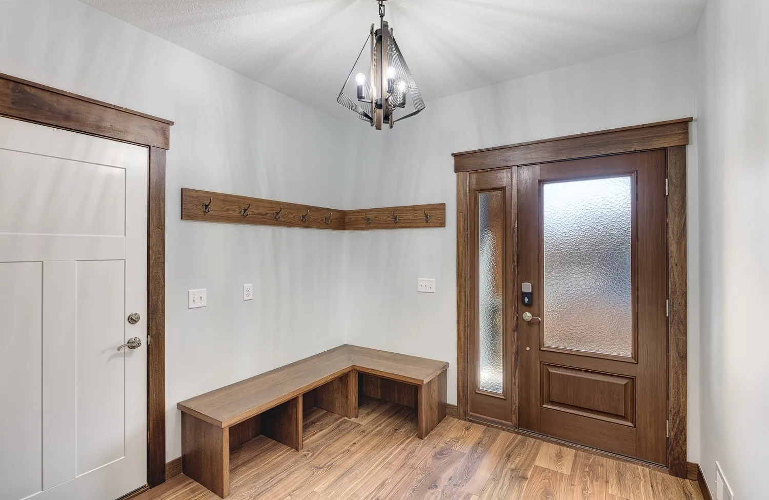 4-Foyer