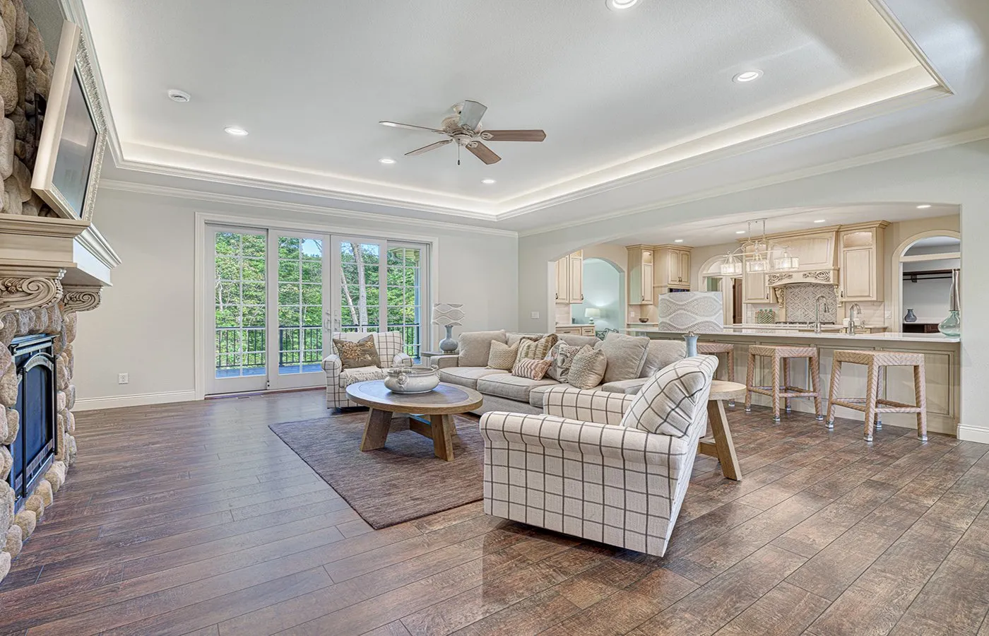 5-Living-Room-2