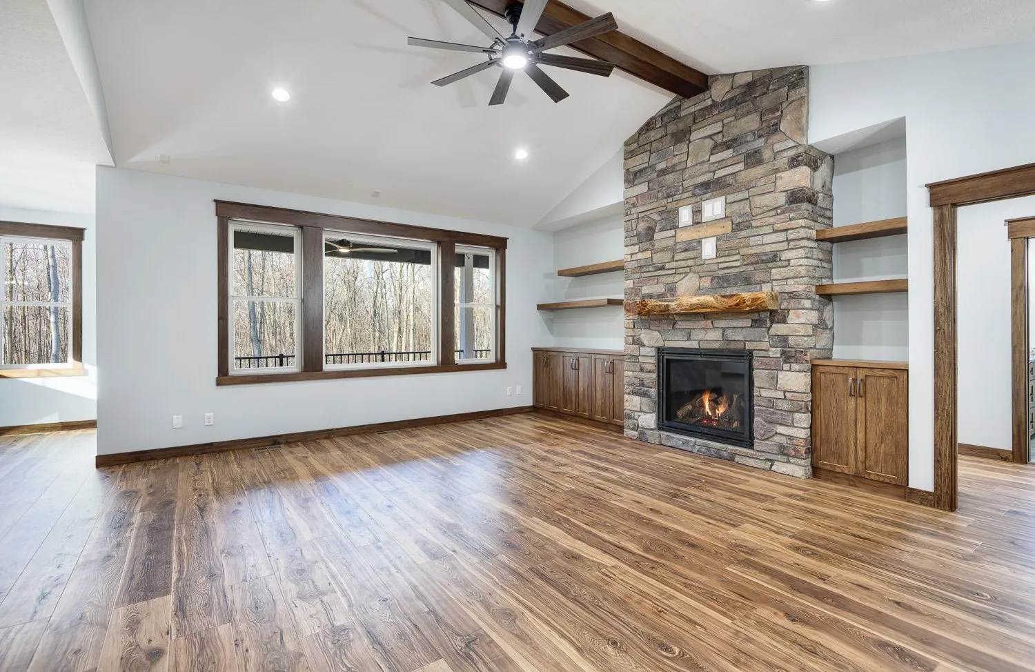 5-Living-Room