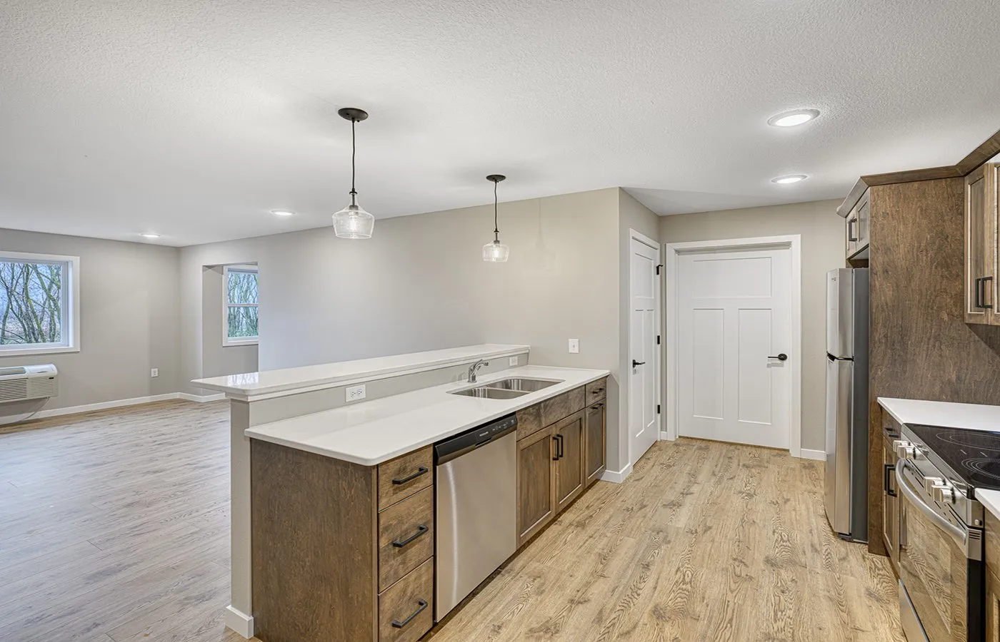 6-7-Kitchen