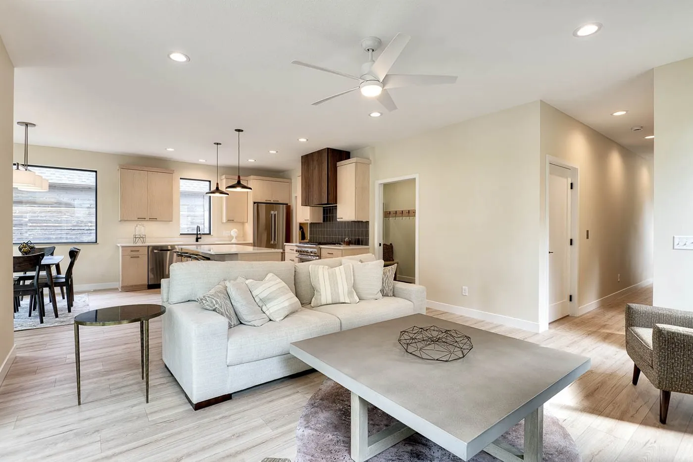 7-Living-Room
