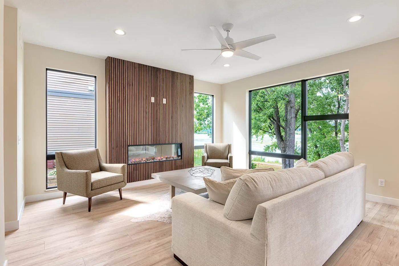 8-Living-Room
