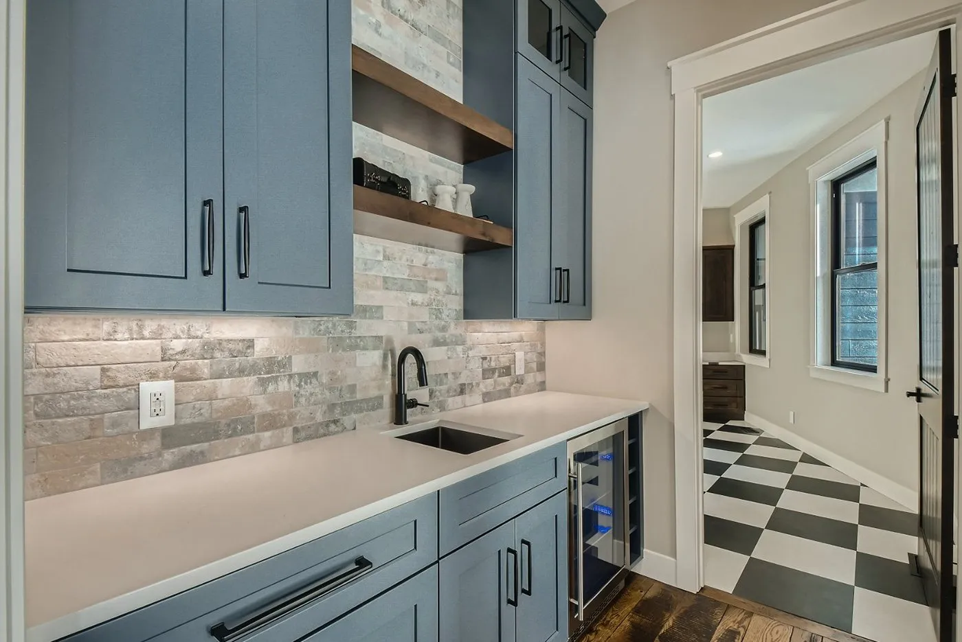 Butlers-Pantry-2
