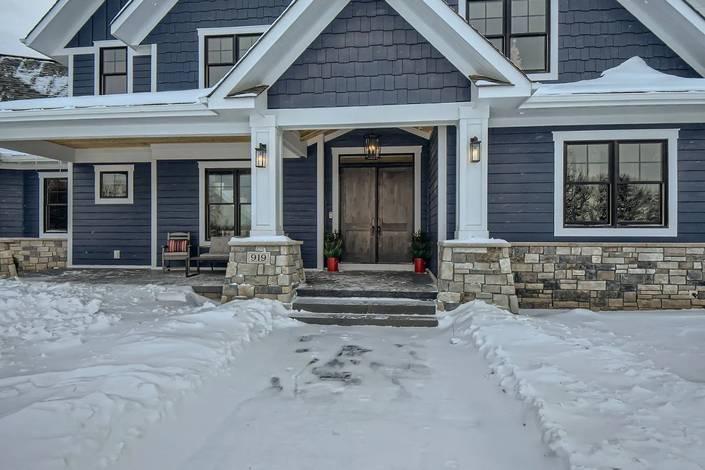 Exterior-Front-Entry