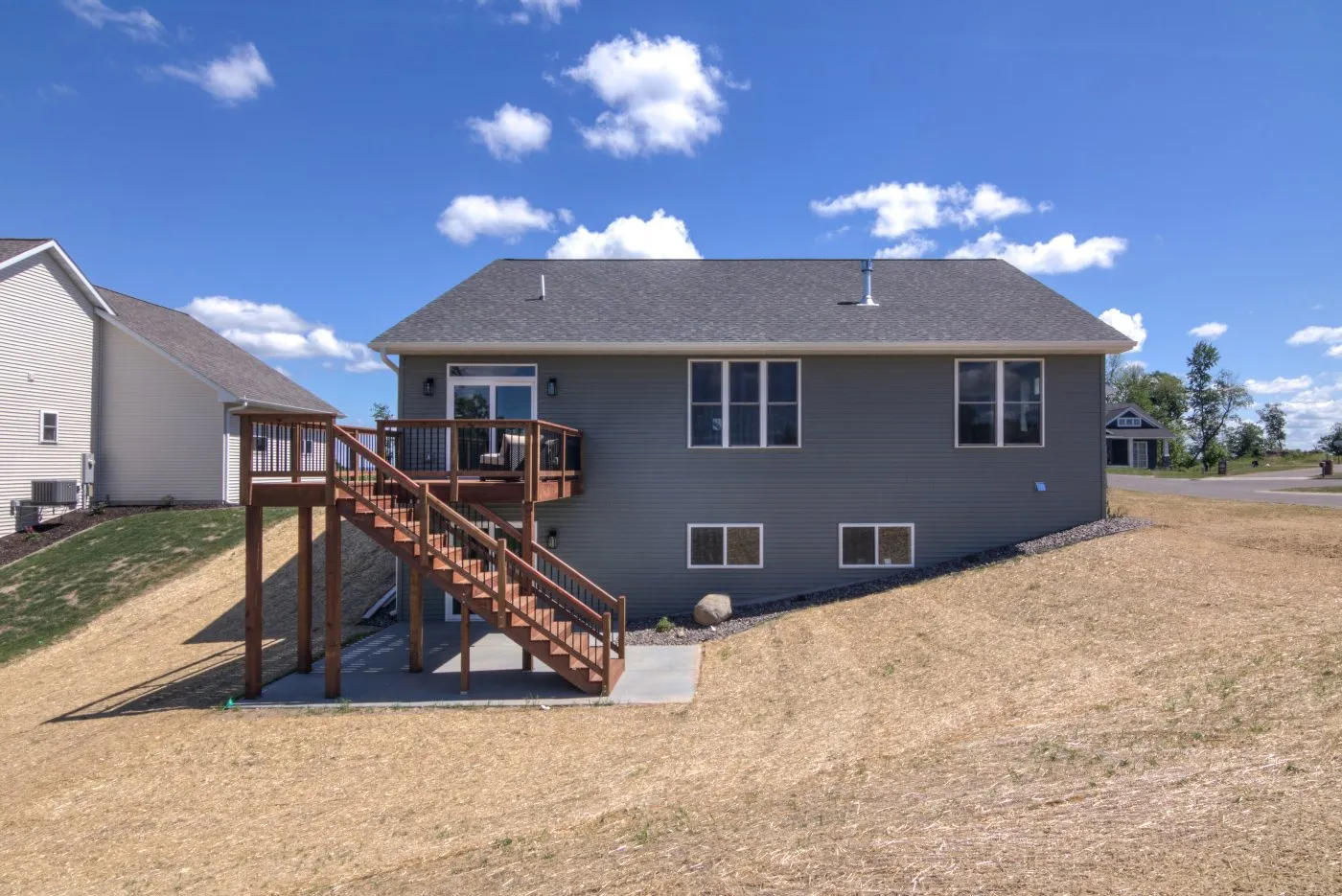 Highview-Backyard-1