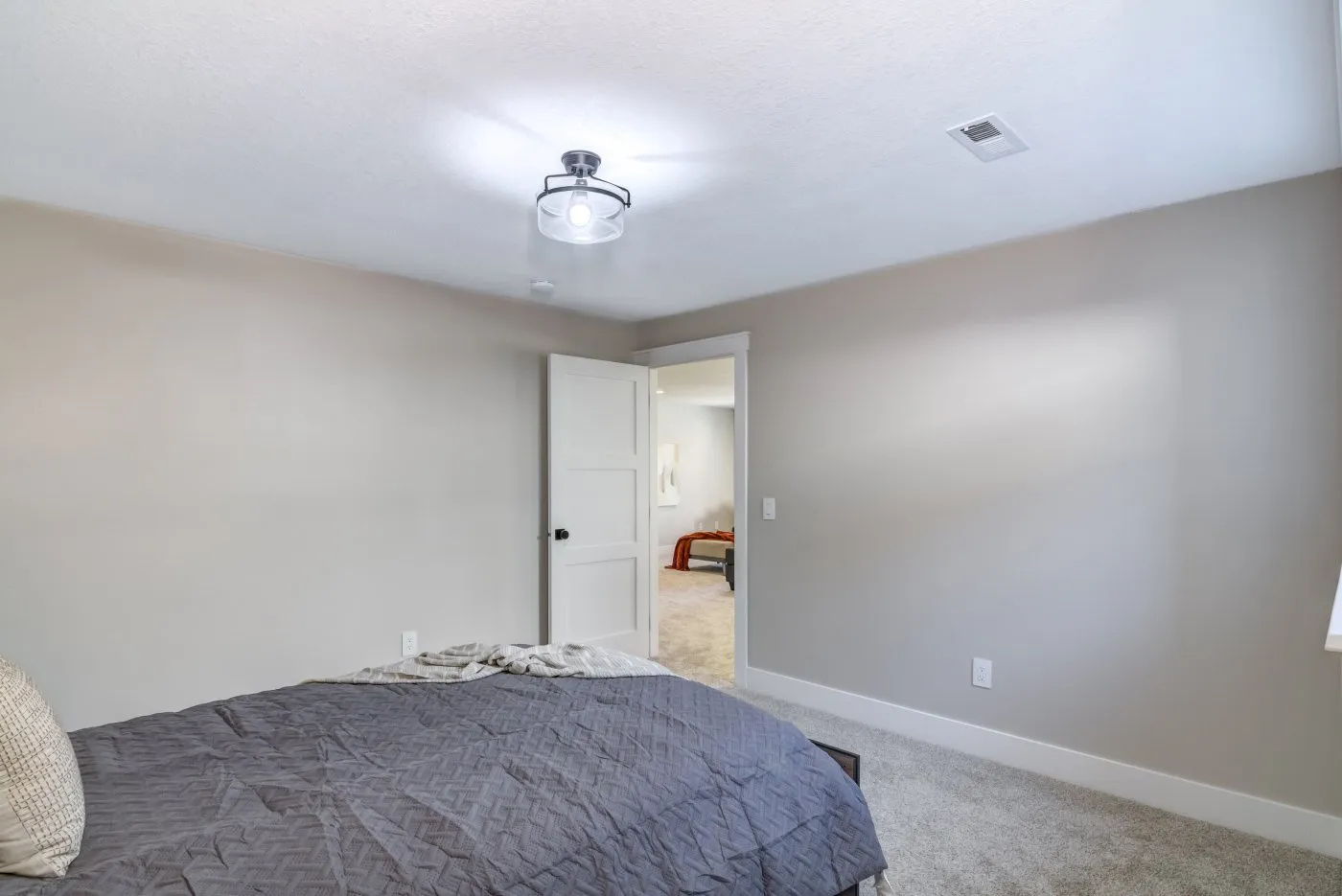 Highview-Lower-Level-Bedroom-1-5