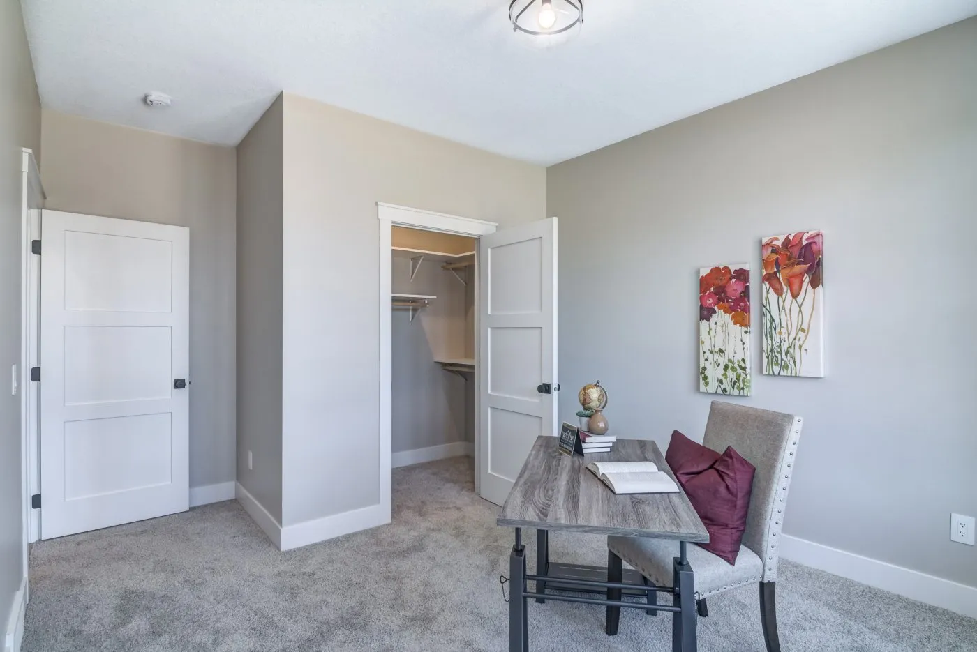 Highview-Main-Level-Bedroom-2-2
