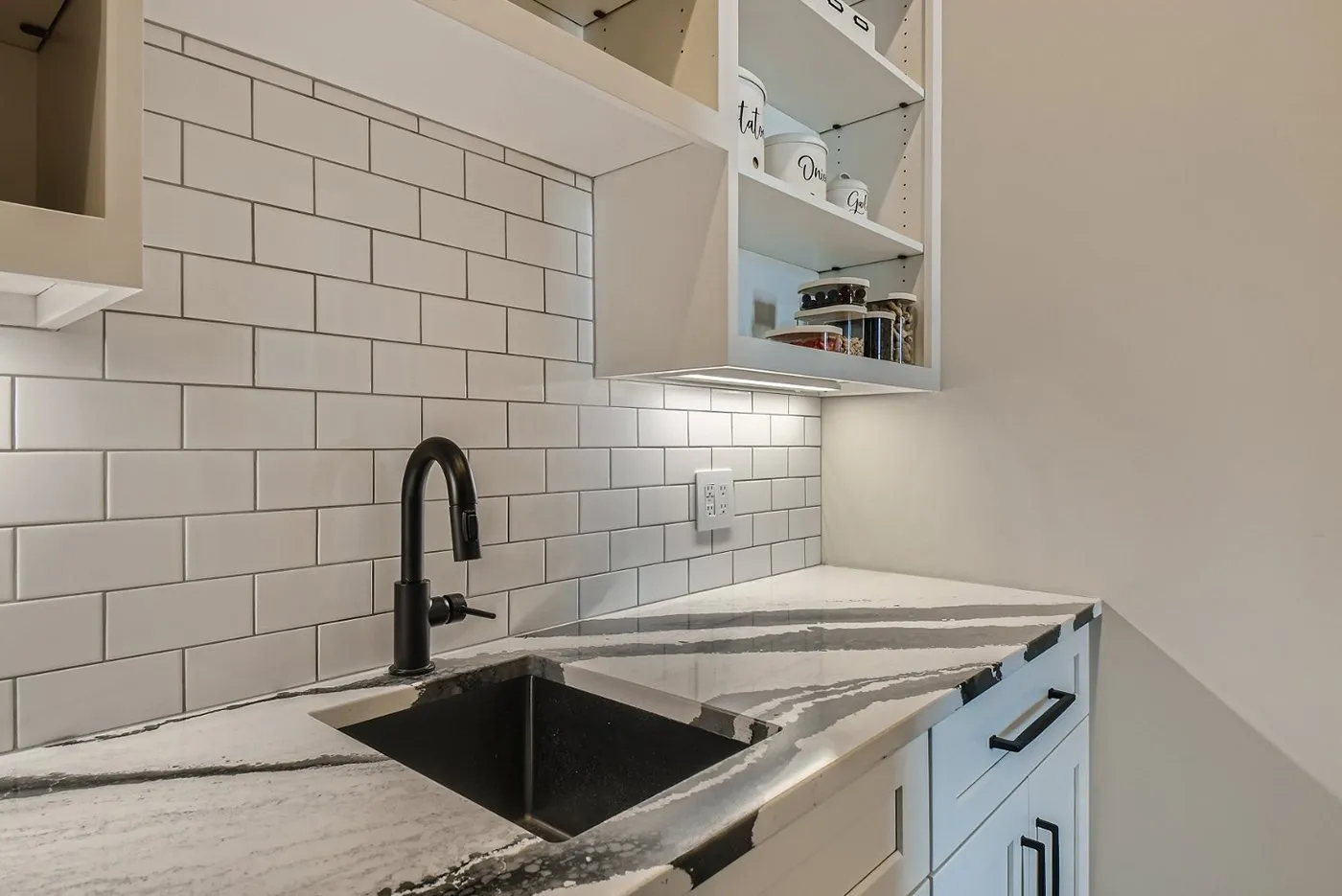 Pantry-Detail-2
