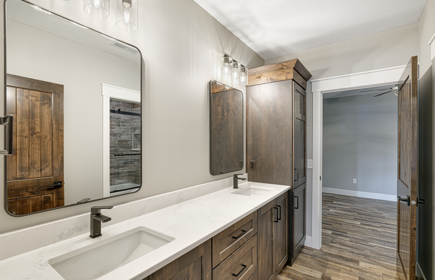 Sulivan-owner-bath-2