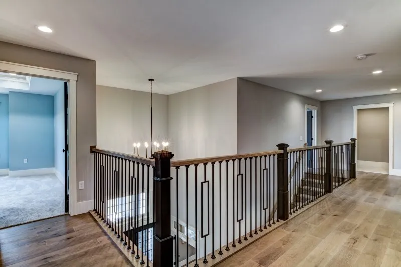 The-Aniston-Railing