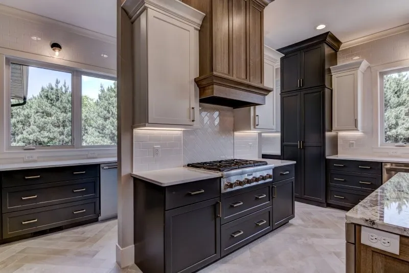 The-Aniston-Range-Hood