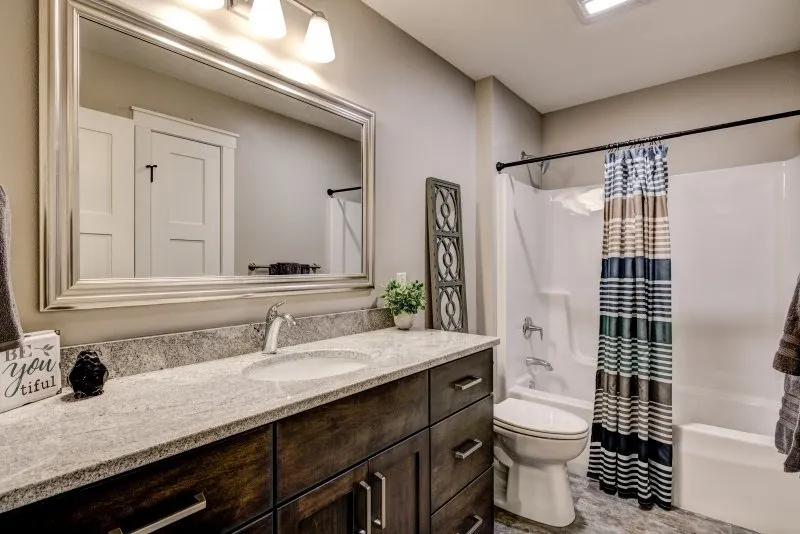 The-Bateman-Bathroom