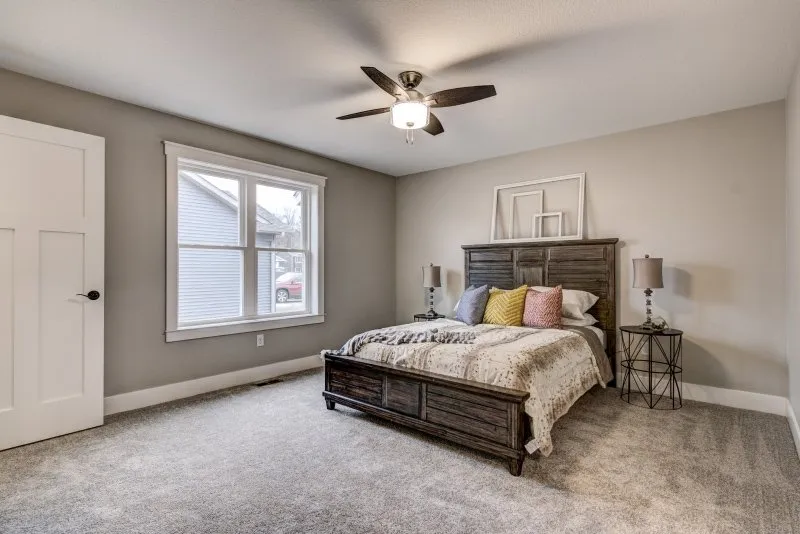 The-Bateman-Bedroom-3