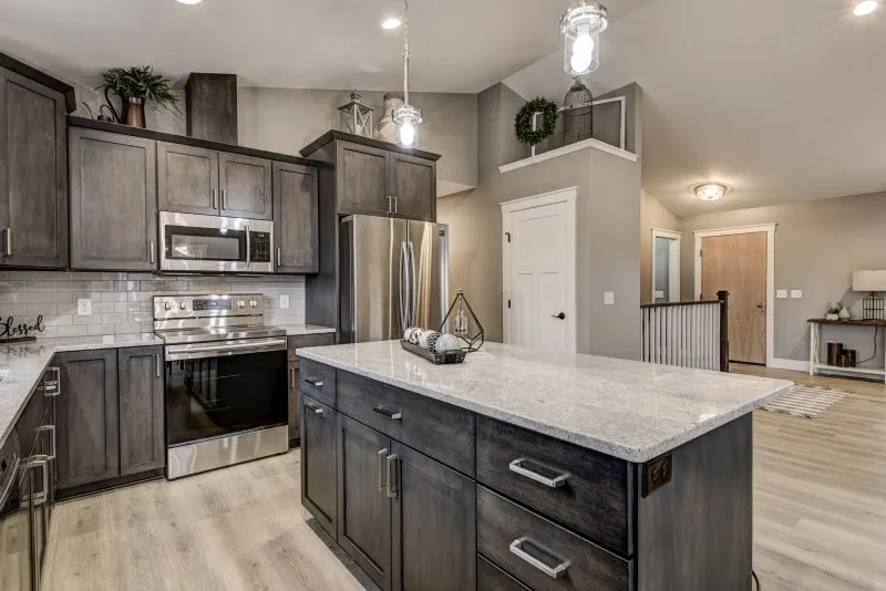 The-Bateman-Kitchen-2