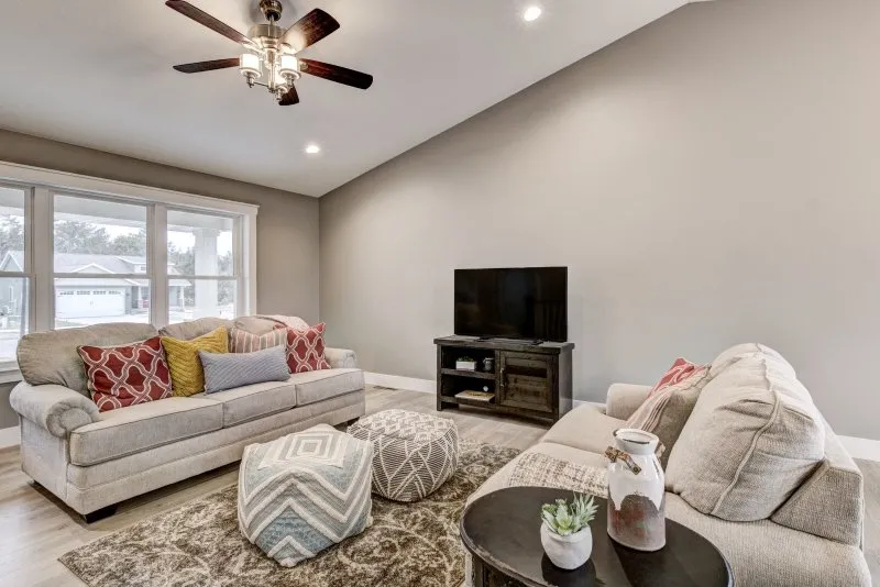 The-Bateman-Living-Area-3