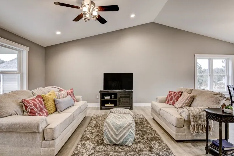 The-Bateman-Living-Area-7
