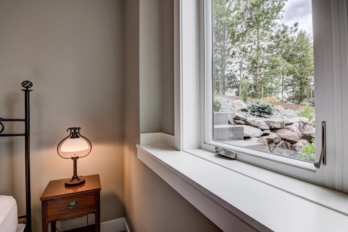The-Cascade-Window