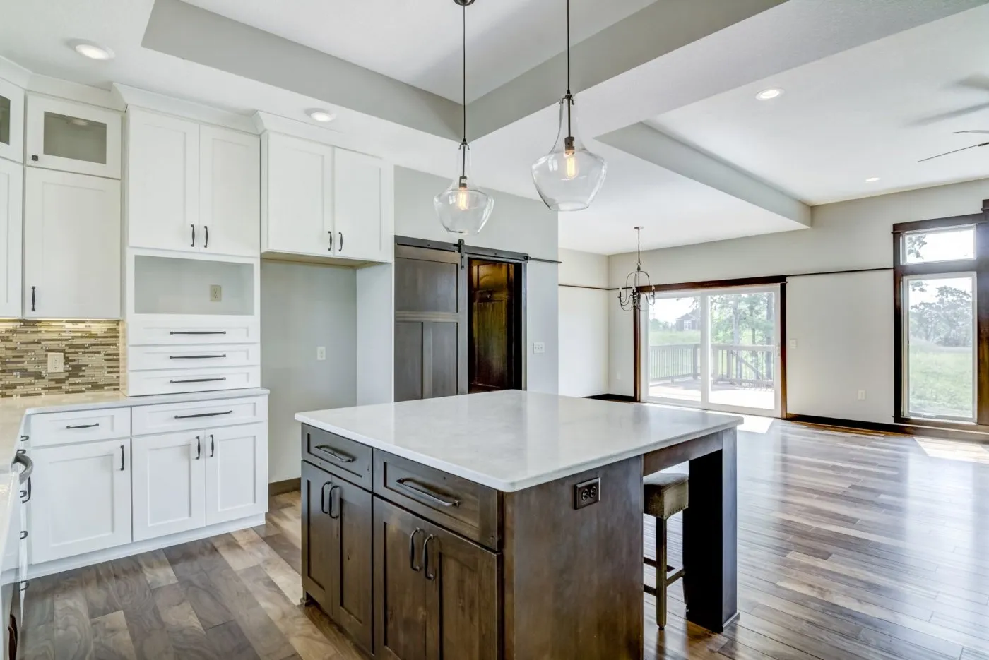 The-Emerald-Kitchen-Island