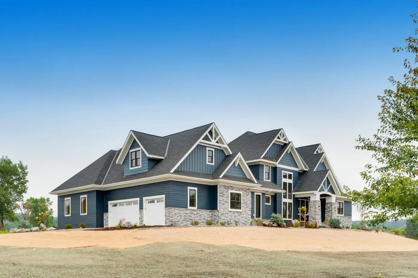 The-Farley-Exterior-3