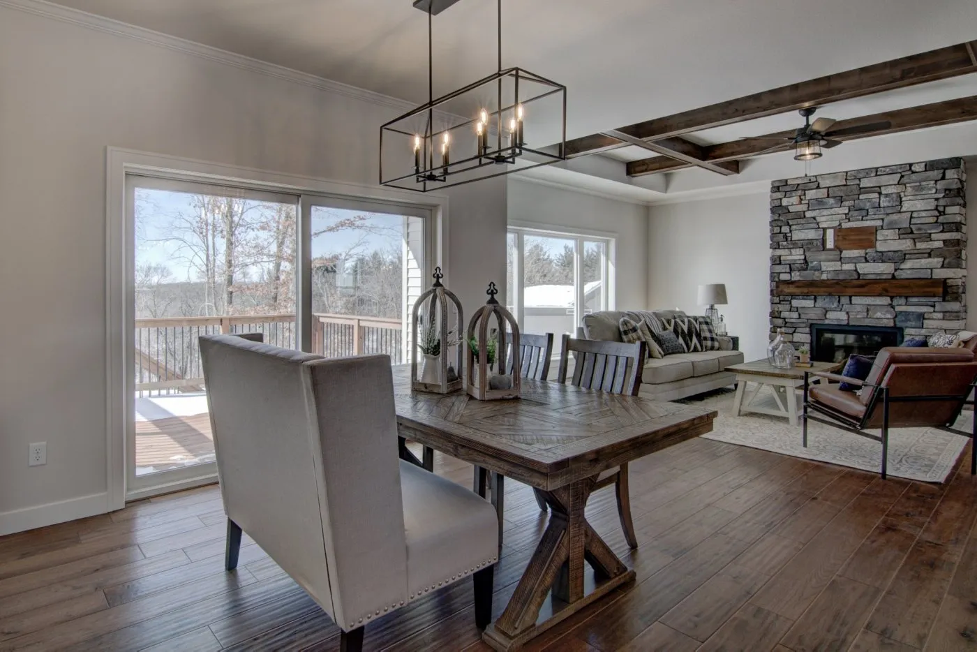 The-Freeman-Dining-Area-2