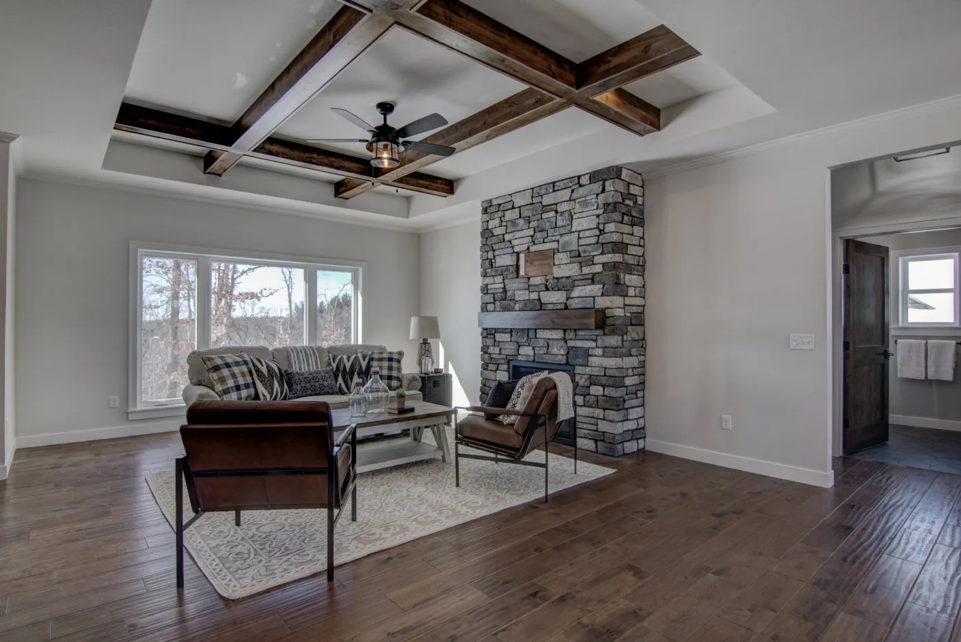 The-Freeman-Living-Area-9