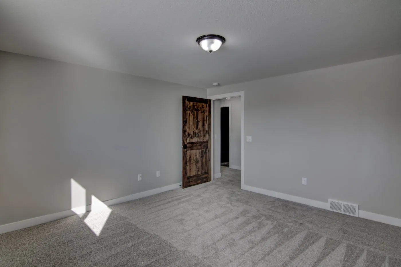 The-Freeman-Room