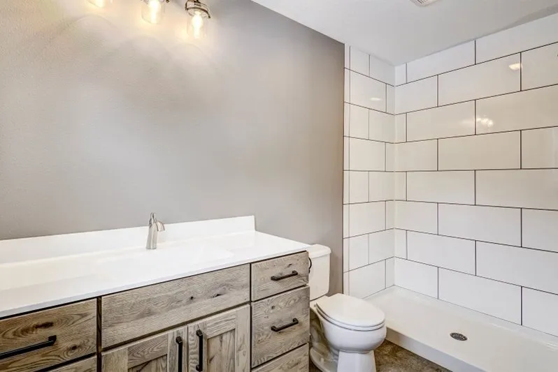 The-Neeson-Bathroom
